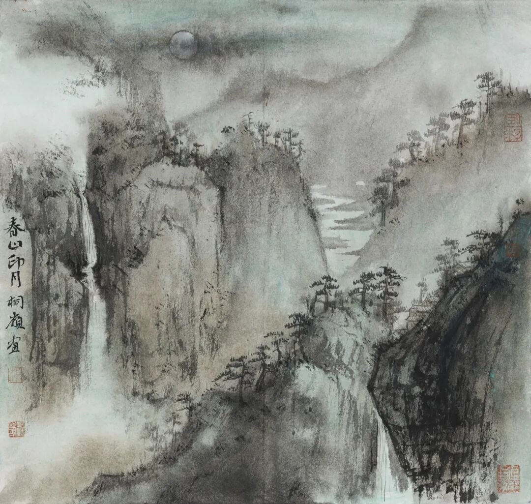 春山印月